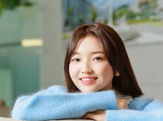 Lee Chae-eun Biography: Age, Religion, Ethnicity, Net Worth, Height, Boyfriend, Parents, Movies, Instagram