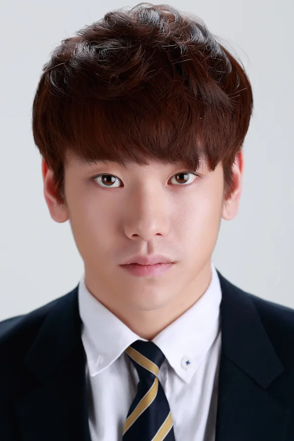 Ahn Seung-gyun - Biography