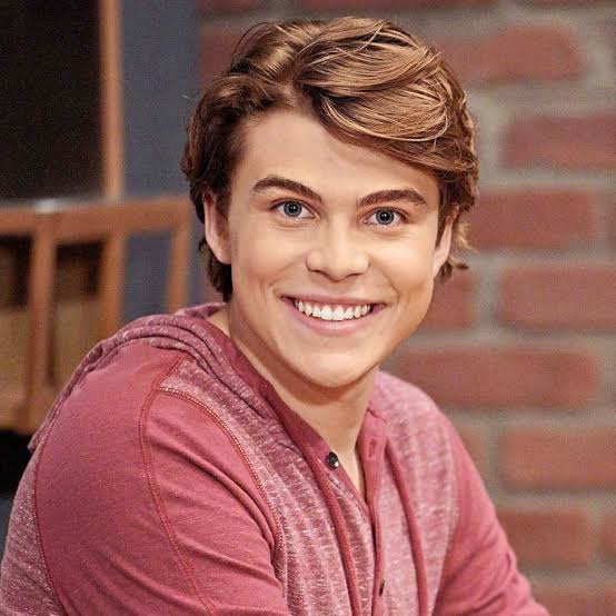 William Lipton Biography: Movies & TV Shows, Songs, Girlfriend, Age, Parents, Siblings, Net Worth, Height, Education