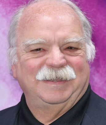 Richard Riehle Biography: Net Worth, Height, Movies & TV Shows, Age, Wife, Children, Parents, Siblings, Education