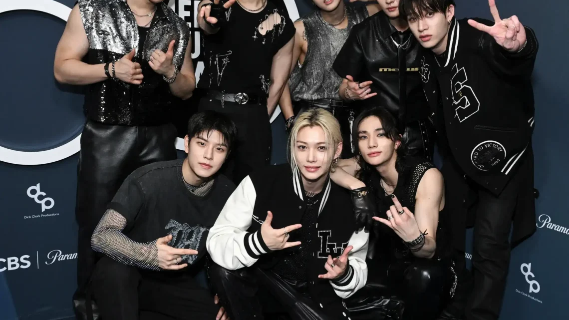 Stray Kids Biography: Members, Net Worth,  Age, Girlfriends, Height, Songs & Albums, Concerts, Instagram, K-Pop Career