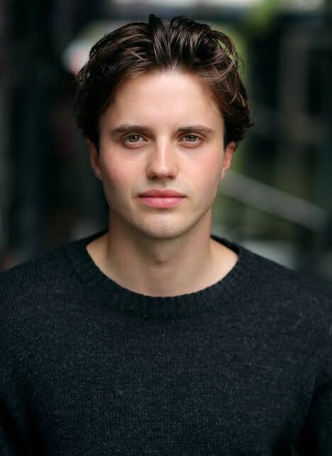 George Sear Biography: Age, Parents, Siblings, Height, Net Worth, Career, TV Shows