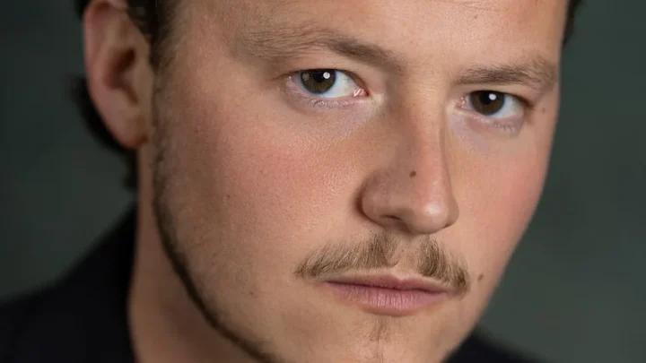 Charlie Wernham Biography: Age, Wife, Height, Net Worth, Parents, Movies & TV Shows, Career
