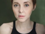 Evelyn Hoskins Biography: Age, Height, Net Worth, Parents, Movies & TV Shows, Career, Partner