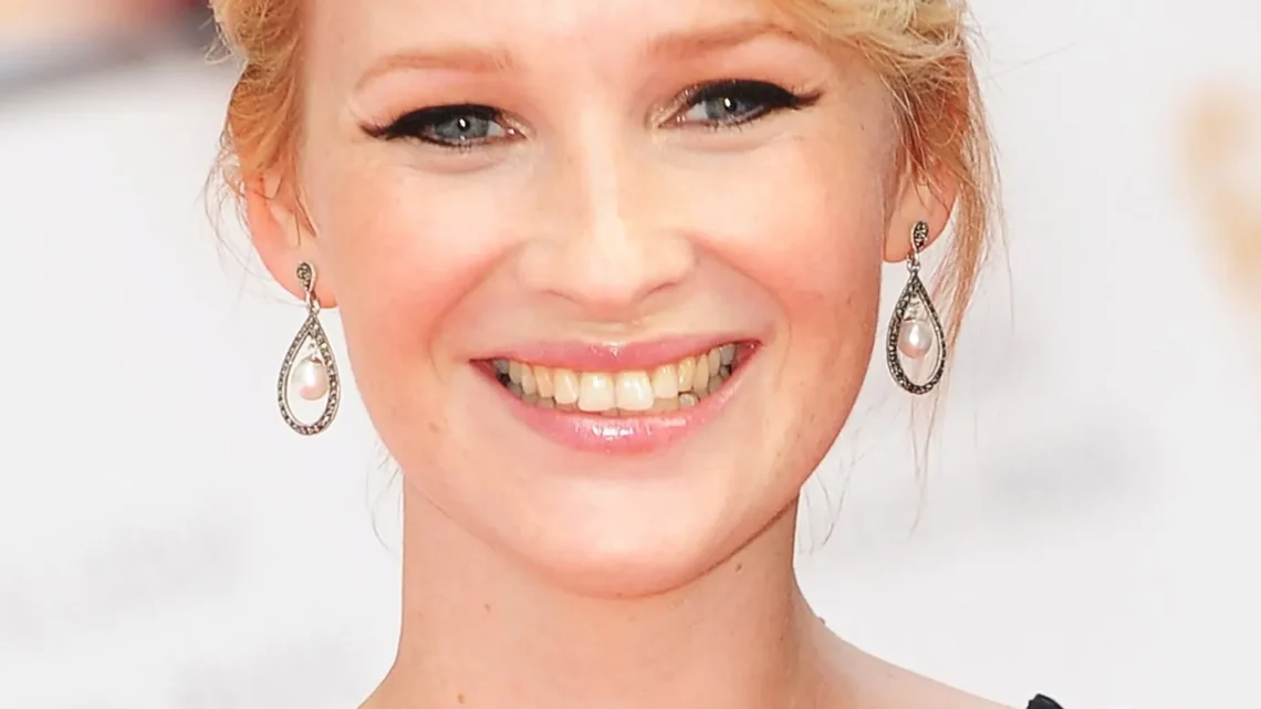 Joanna Page Biography: Age, Husband, Kids, Height, Net Worth, Parents, Movies & TV Shows