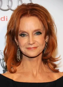 Swoosie Kurtz - Biography