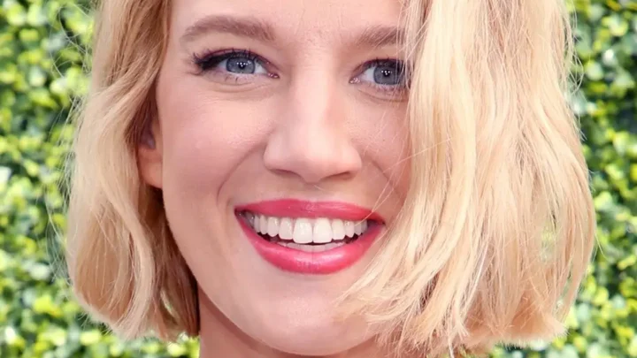 Yael Grobglas Biography: Age, Husband, Daughter, Height, Net Worth, Parents, Movies & TV Shows, Instagram
