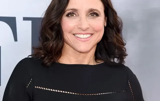 Julia Louis-Dreyfus Biography: Age, Husband, Kids, Height, Net Worth, Parents, Movies & TV Shows, Awards