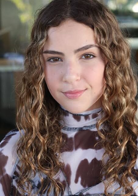 Lexy Kolker Biography: Age, Height, Net Worth, Ethnicity, Boyfriend, Parents, Movies, Instagram, Awards