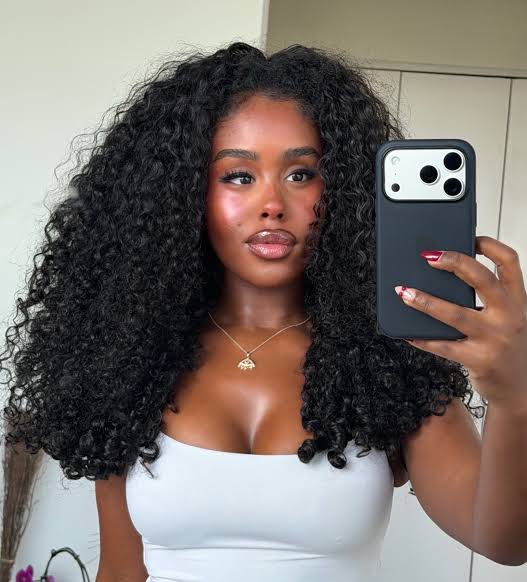 Anna Renn Biography: Net Worth, Boyfriend, TikTok, Ethnicity, Religion, Age, Height, Instagram