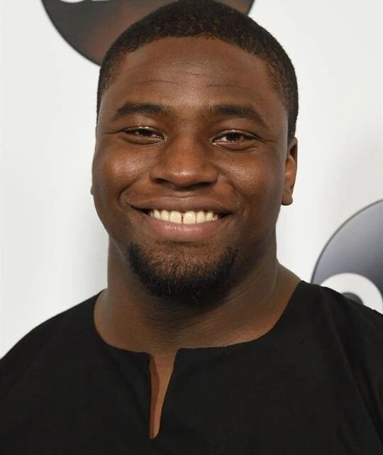Okieriete Onaodowan Biography: Age, Height, Net Worth, Girlfriend, Awards, Ethnicity, Religion, YouTube, Movies