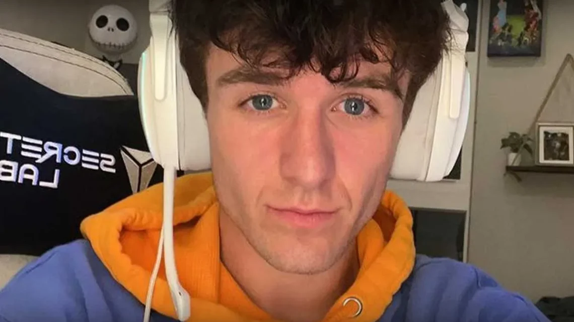 Carter Kench Biography: Age, Height, Net Worth, Parents, TikTok, YouTube, Career, Girlfriend