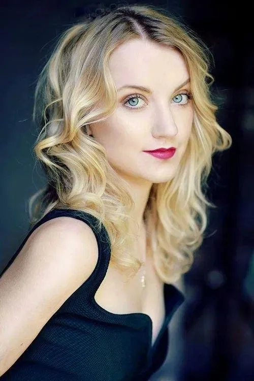Evanna Lynch - Biography