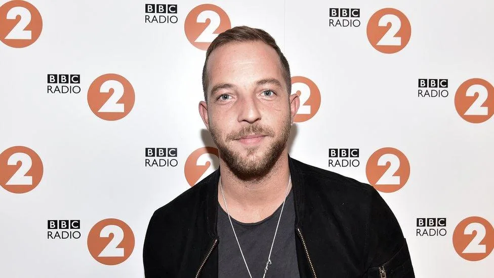 James Morrison Biography: Age, Partner, Kids, Height, Net Worth, Parents, Songs, Albums