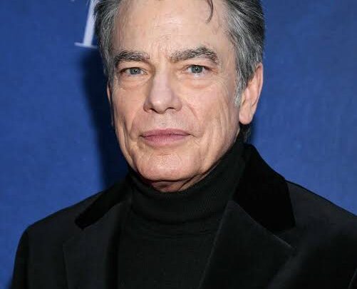 Peter Gallagher Biography: Age, Height, Net Worth, Wife, Movies, TV Shows, Awards, Ethnicity, Songs