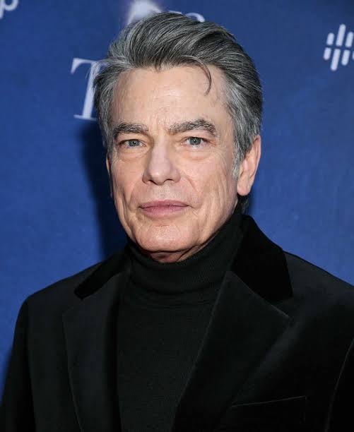 Peter Gallagher Biography: Age, Height, Net Worth, Wife, Movies, TV Shows, Awards, Ethnicity, Songs