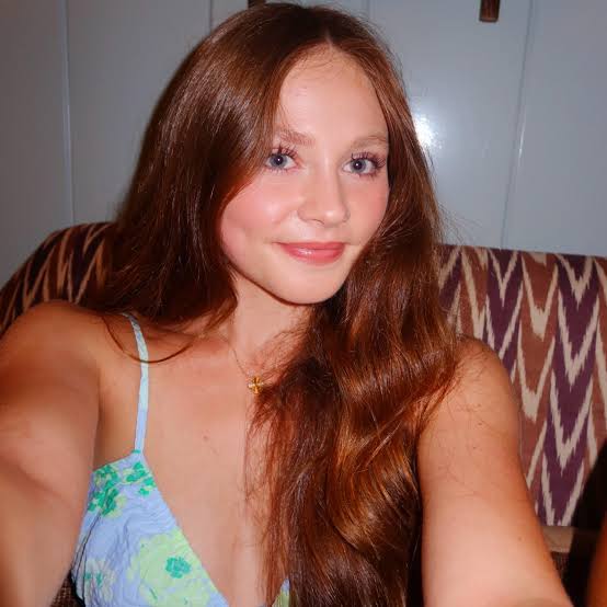 Kaitlyn Johnson - Biography