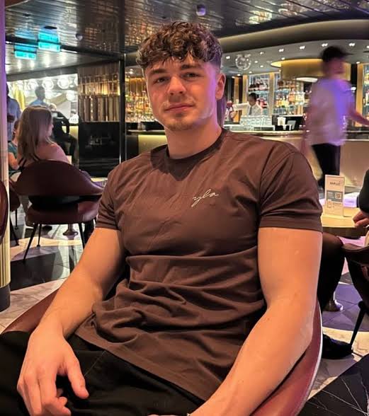 Alfie Buttle - Biography