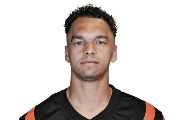 Desmond Ridder Biography: Instagram, Net Worth, Age, Wife, Children, Parents, , Awards, Height, Stats,  NFL Career