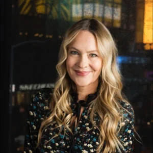 Linda Larkin - Biography
