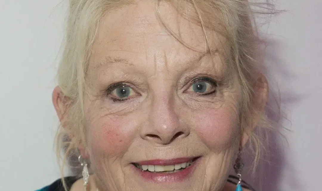 Anna Calder-Marshall Biography: Age, Husband, Net Worth, Parents, Movies & TV Shows, Son