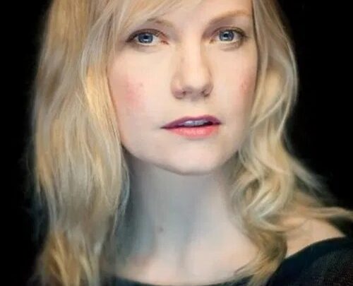 Laura Harris Biography: Age, Wife, Height, Net Worth, Parents, Siblings, Movies & TV Shows
