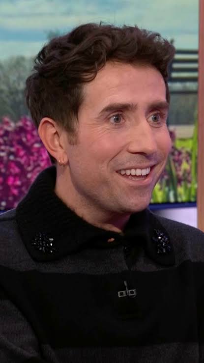 Nick Grimshaw - Biography