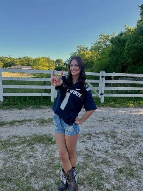 Gavin Casalegno’s sister, Ashlyn Casalegno Biography: Boyfriend, Age, Net Worth, Parents, Siblings,  Height, Movies & TV Shows, TikTok