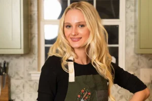 Tini Younger - Biography
