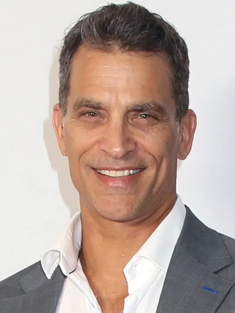 Johnathon Schaech - Biography