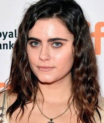 Ally Ioannides Biography: Age, Height, Net Worth, Boyfriend, Movies, Ethnicity, Religion, Instagram