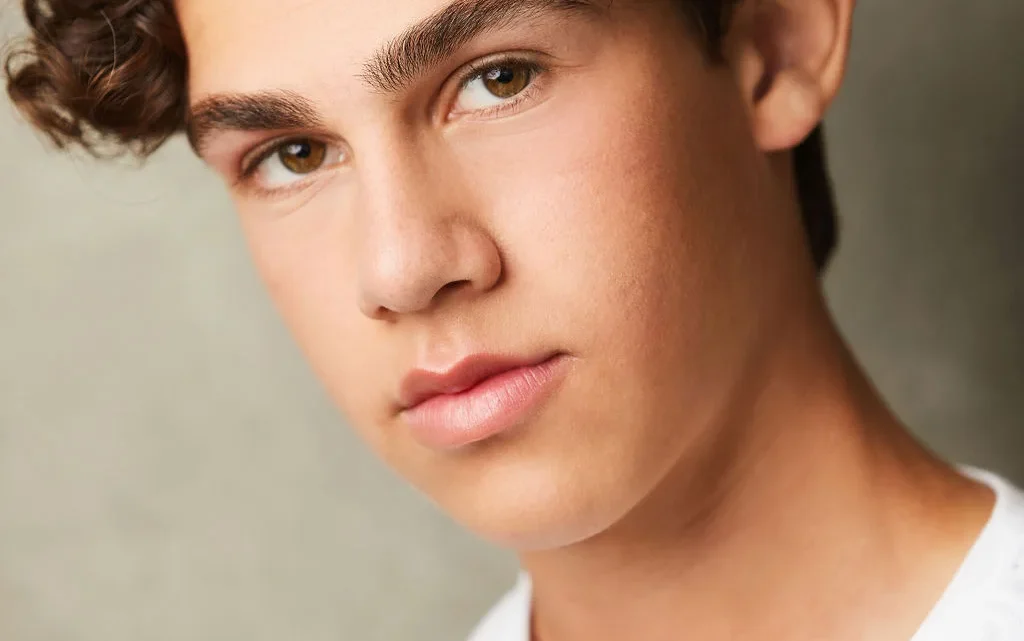 Jackson Dollinger Biography: Age, Ethnicity, Religion, Awards, Height, Net Worth, Girlfriend, Instagram, Parents