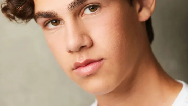 Jackson Dollinger Biography: Age, Ethnicity, Religion, Awards, Height, Net Worth, Girlfriend, Instagram, Parents