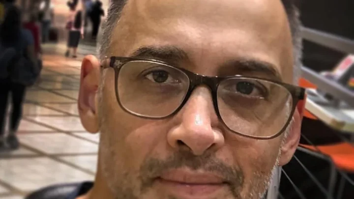 David Wain Biography: Wife, Age, Height, Net Worth, Parents, Movies & TV Shows, Songs, Instagram