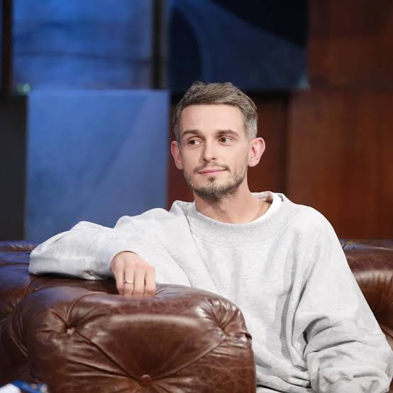 Vito Bambino Biography: Age, Wife, Children, Net Worth, Height, Songs & Albums, Awards, Instagram, Events