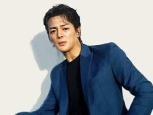 Choi Dong-Gu - Biography
