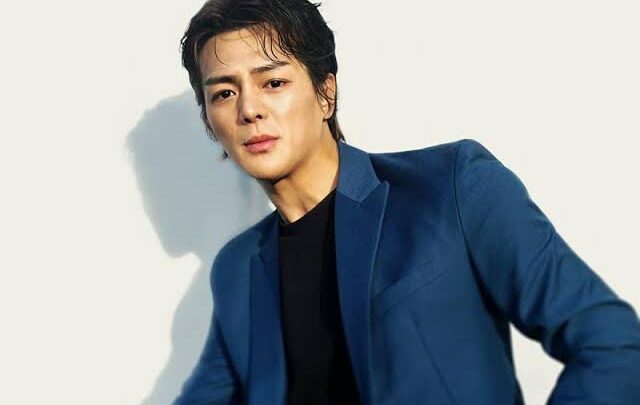 Choi Dong-Gu Biography: Instagram, Movies & TV Shows, Girlfriend, Age, Parents, Net Worth, Height, Wiki, IMDb