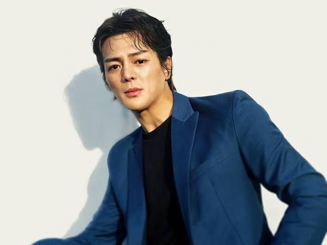 Choi Dong-Gu Biography: Instagram, Movies & TV Shows, Girlfriend, Age, Parents, Net Worth, Height, Wiki, IMDb