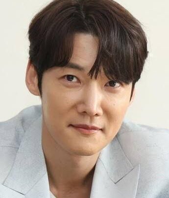 Choi Jin-hyuk Biography: Awards, Age, Parents, Net Worth, Boyfriend, Height, Movies & TV Shows, Instagram