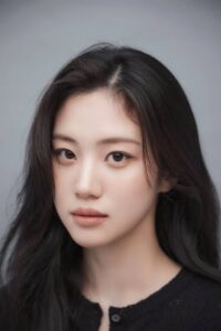 Hong Hwa-yeon - Biography