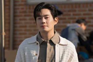 Ryu Kyung-soo - Biography