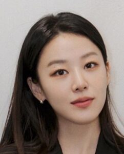 Lee Joo-myung - Biography