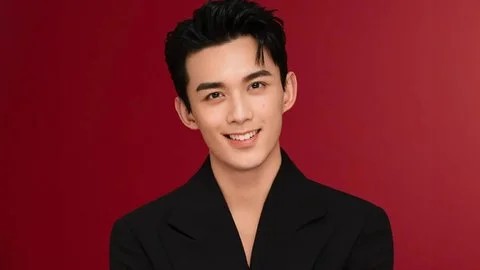 Leo Wu Biography: Net Worth, Height, Girlfriend, Age, Siblings, Movies & TV Shows, TikTok, YouTube