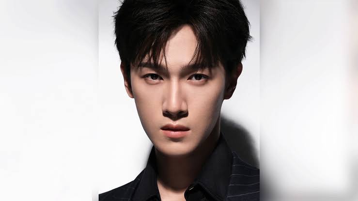 Li Yunrui Biography:  Net Worth, Height, Girlfriend, Parents, Movies & TV Shows, Awards, Age, Siblings, Weibo