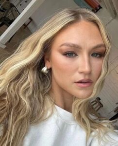 Autumn Miller - Biography
