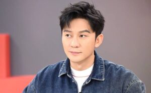 Li Chen - Biography