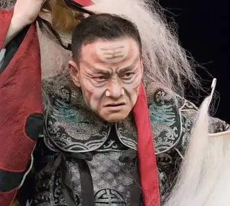 Wu Hsing-kuo Biography: Wife, Children, Siblings, Age, Net Worth, Height, Movies, TV Shows