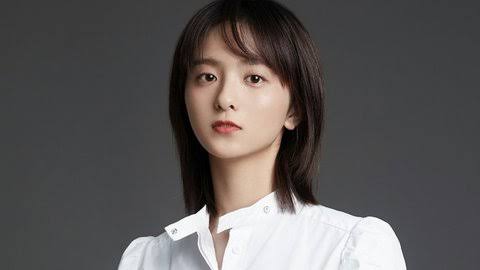 Nicky Li Biography: Modelling, Boyfriend, Parents, Age, Net Worth, Height, Movies,  TV Shows, Wiki, Nationality
