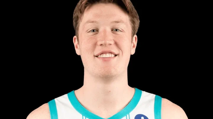 Kon Knueppel Biography: Age, Height, Parents, Siblings, Net Worth, Draft, Stats, Girlfriend, Awards