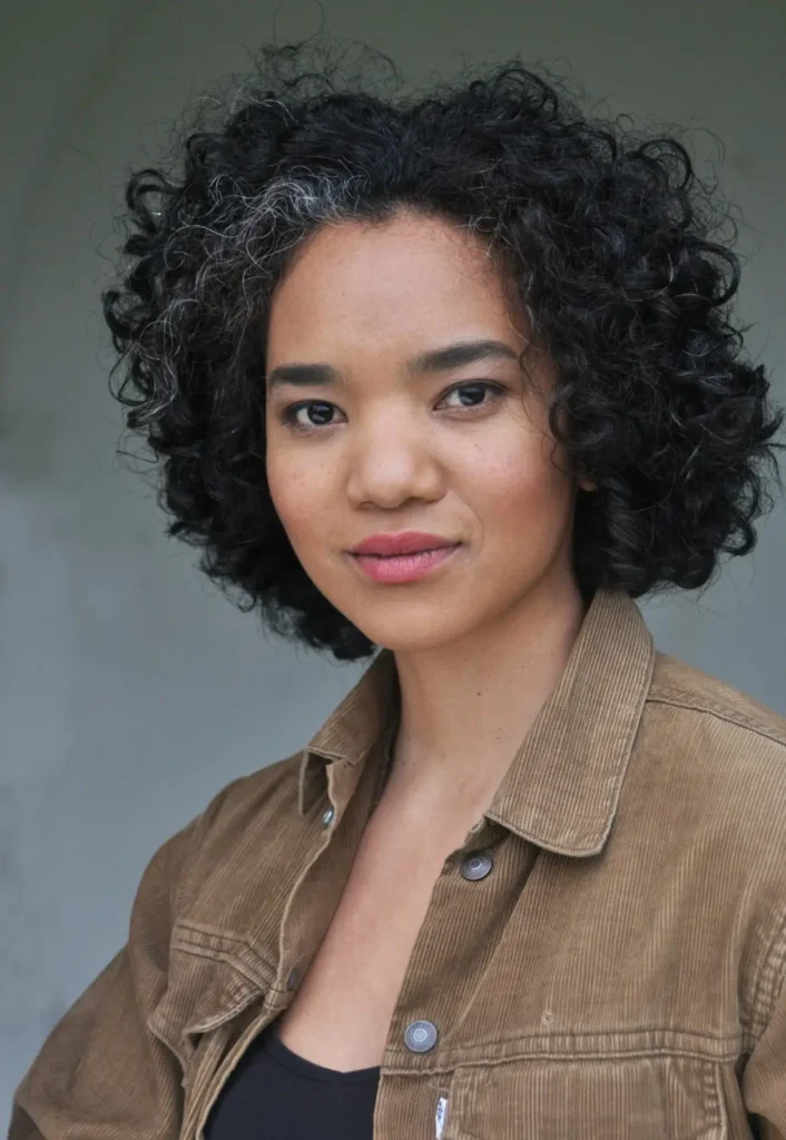 Chipo Chung - Biography